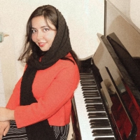 تدریس پیانو حضوری و انلاین - آموزش قطعات ایرانی و پاپ و کلاسیک جهانی بصورت حضوری و آنلاین