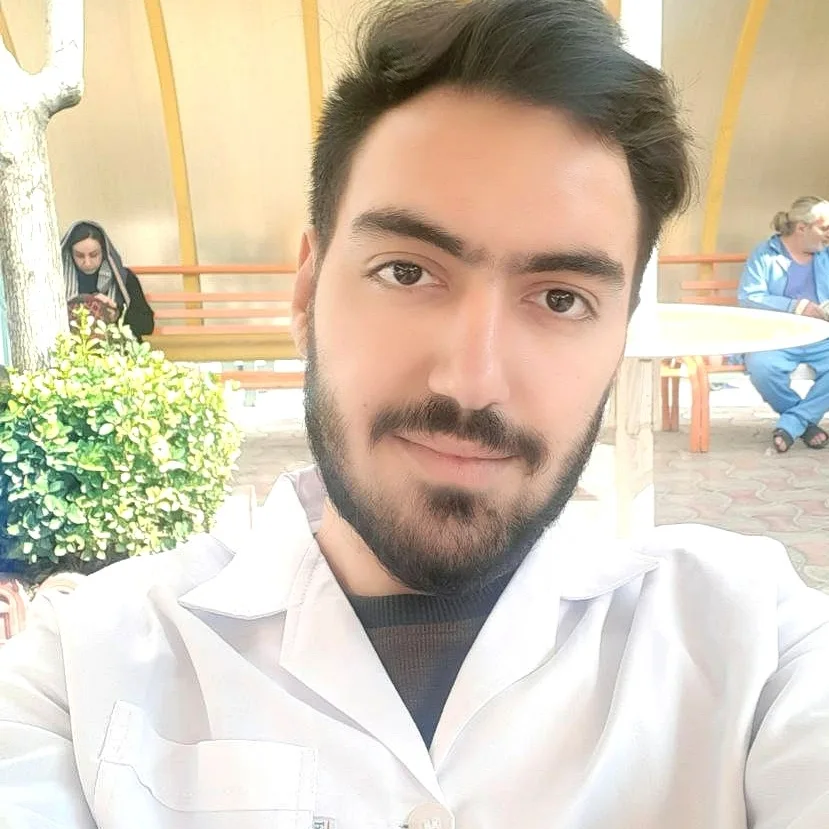 تدریس خصوصی زیست شناسی و شیمی کنکور و دبیرستان توسط رتبه ۱۴ کنکور تجربی و دانشجوی پزشکی تهران